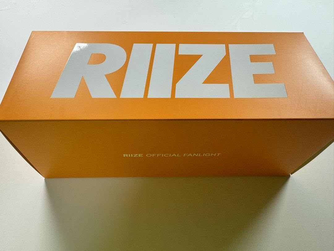 新品 RIIZE ペンライト ＋ アクセサリー ウォンビン 🧡RIIZE🧡 RIIZE公式ペンライト入荷しました✨ #モイザ #新