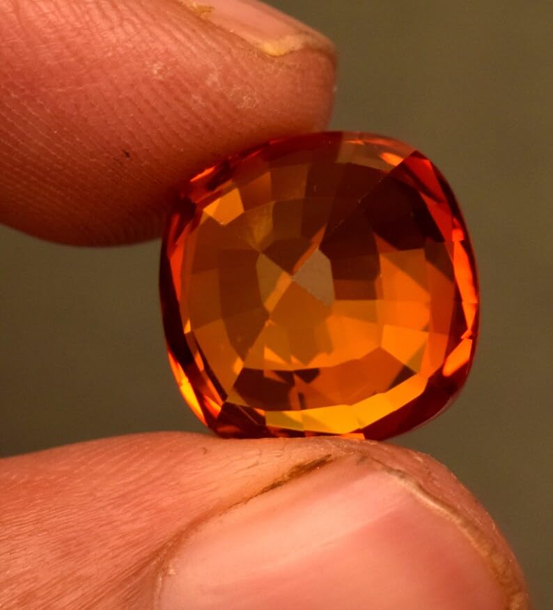 Saphir orange naturel en coussin 12mm pour la création de bijoux uniques - 4