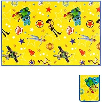 Amazon ケース付 レジャーシート 約60 90cm 1 2人用 おさるのジョージ ドラえもん トイストーリー カーズ 男の子 幼稚園 保育園 小学校 遠足 ピクニック キャラクター キッズ こども 子供 男児 コンパクト 敷物 トイストーリー ハッピー 丸眞 レジャーシート