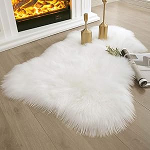 Ashler Faux Fur Rug for Christmas Decor, Fluffy Shaggy Area Rug Ultra Soft 2 x 3 Ft Sheepskin Fur Rug, White Fuzzy Rug Machine Washable Shag Rug, Nursery Decor Throw Rugs for Bed, Living, Kids Room