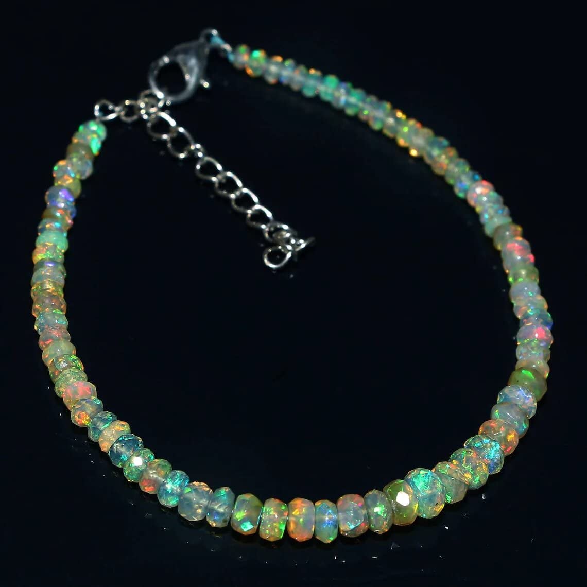 925 Sterling Silber 3 mm bis 7 mm natürliche äthiopische Welo Feueropal facettierte Rondelle Edelstein Perlen Armband für Frauen | AAA-Qualität Opal perlen | 7-Zoll-Opal-Armband | Opalschmuck