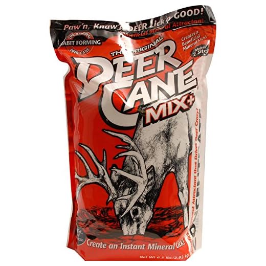 EVOLVED HABITATS Deer Cane Powder Mix 6.5 lb Deer Mineral Attractant - Fast & Easy to Use All Year-Round Concentrated Mineral Food Supplement for Deer