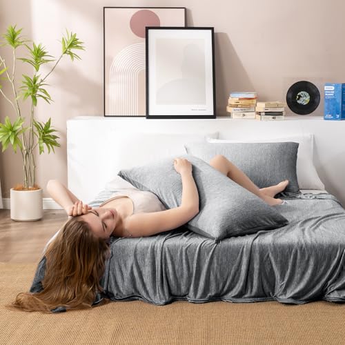Image of HOMFINE Cooling Blanket for Hot Sleepers King Size, Black 108 inchx90 inch