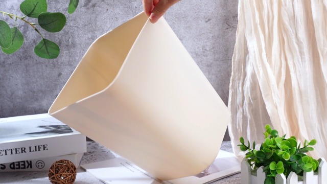 Image of Hoolerry 9 Pieces Garbage Can 2 Gallon Small Trash Cans Bulk Bathroom Trash Bin Plastic Wastebasket Square for Bedroom Slim Bathroom Trashcan Small Container for Kitchen Office Home (Khaki)