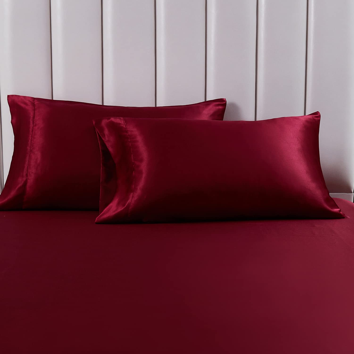 Jemiipee Spannbettlaken 4teilig Satin Glänzend Einfarbig, 180x200 cm für Matratzen bis 36cm, Betttuch Leintuch Set mit Bettlaken, Spannbetttuch, 2 Kissenbezüge - Weinrot