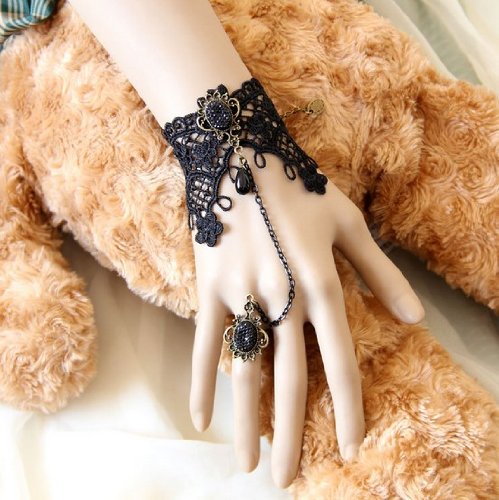 Vktech Retro Vintage Vampire Accessories Wedding Decorations Classic Royal Court Palace Gothic Style Punk Rock Women Lady Girls Lace Chain Wristband Bracelet With Finger Ring And Jewel Jewelry Halloween Decoratioins Present For Costume Ball Fancy Ball Masquerade - Black