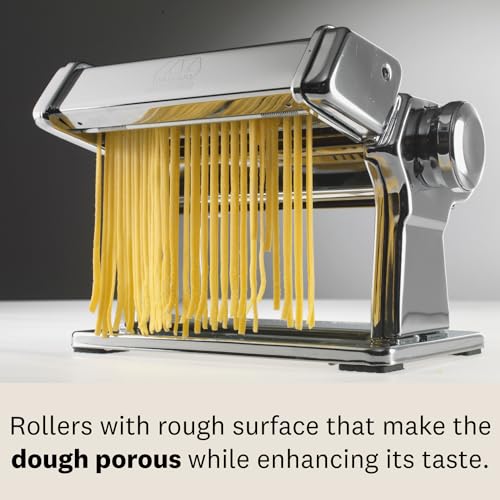 Image of MARCATO Linguine Cutter Attachment, Made in Italy, Works with Atlas 150 Pasta Machine, 7 x 2.75-Inches, Silver