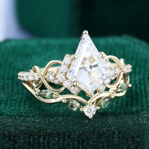 1/1.5/2 Carat Kite Cut Moissanite Wedding Ring Set for Women S925/10K/14K/18K White/Yellow/Rose Gold Vintage Moissanite Bridal Ring Set Custom Engraved Engagement Rings for Bride Wife4