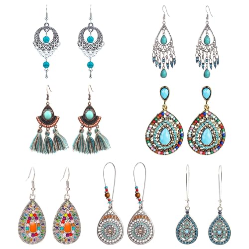 【SET DI GIOIELLI DA DONNA IN TURCHESE】Con 1 collana con ciondolo in turchese western, 4 orecchini pendenti da cowgirl western, 1 bracciale in pelle sintetica turchese e 8 anelli con nocche da bohémien.