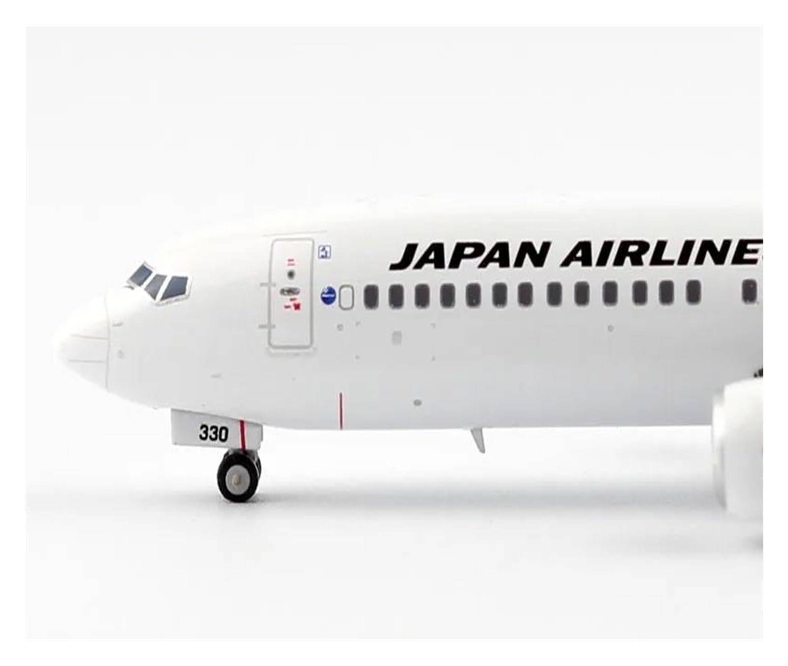 Amazon.co.jp: 飛行機模型飛行機おもちゃの飛行機模型 1:400 JC