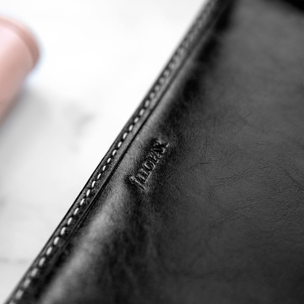 Filofax Malden Zip Organizer, Personal Compact Size, Black - Tactile, Full-Grain Buffalo Leather, Six Rings, Cotton Cream Week-to-View Calendar Diary, Multilingual, 2025 (C022630-25)