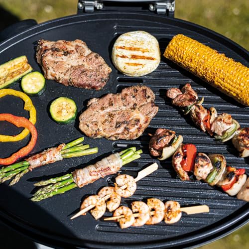 Cloer 6789 Barbecue-Grill, Outdoor Standgrill mit integriertem Thermometer, Antihaftbeschichtung, 2400 Watt, Grillfläche: 38,5 x 52,5 cm, platzsparend verstaubar, Schwarz, Silber