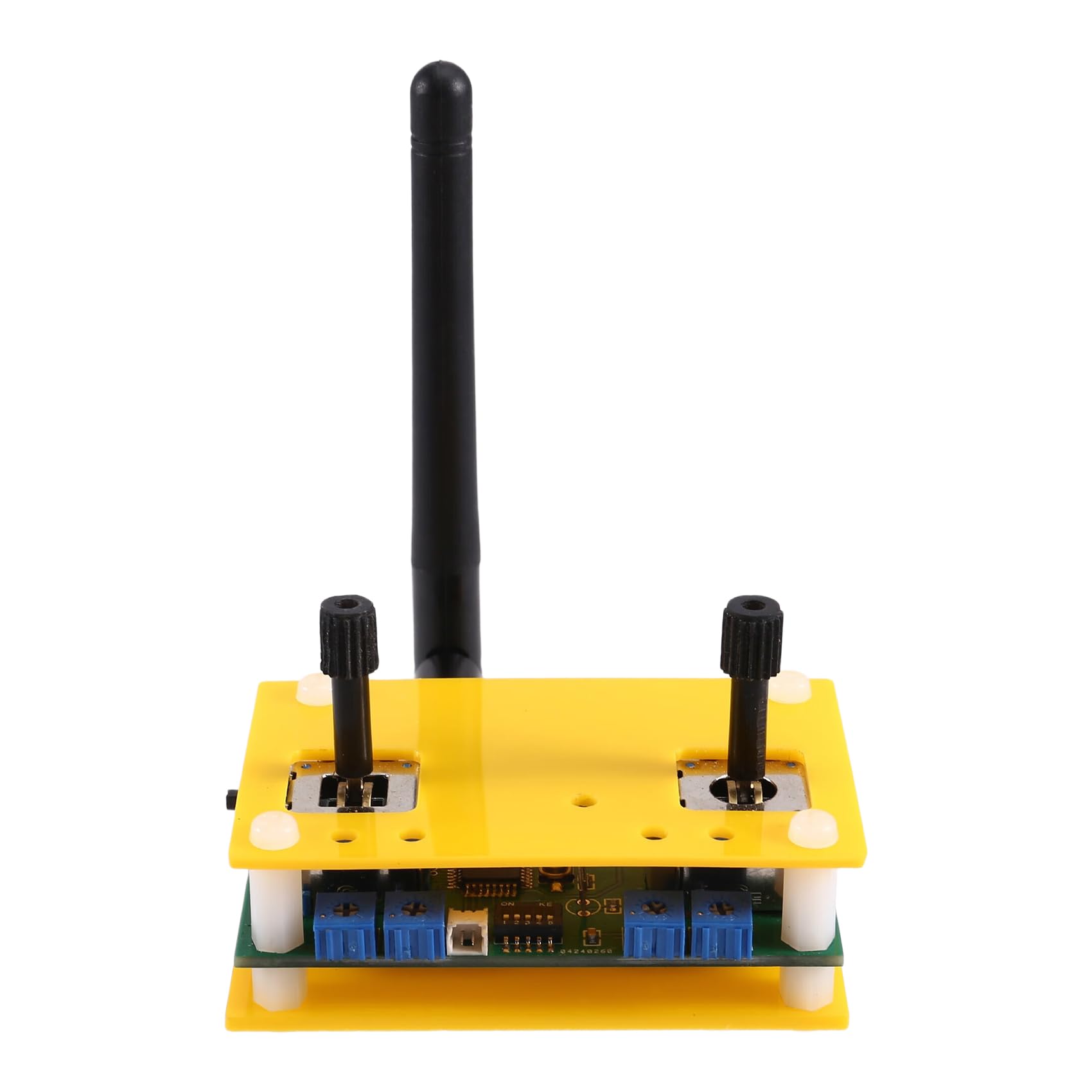 Receptor de 900 MHz DIY para evitar interferencias en micro robots y aviones RC 8