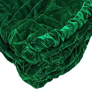 Vickerman 60" Plush Emerald Green Velvet Christmas Tree Skirt Vickerman 60 Plush Emerald Green Velvet Christmas Tree Skirt