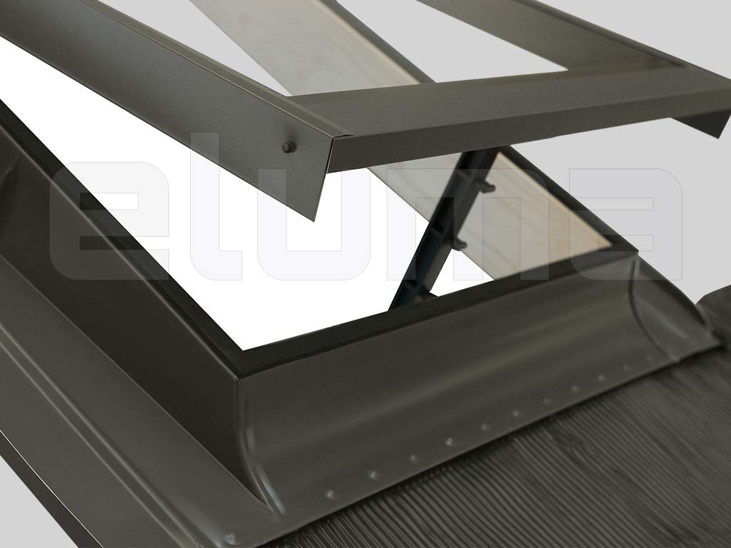 Lucernario - Finestra per tetto "BASIC VASISTAS" Vetro singolo Temperato 4 mm/Finestra per uscita sul tetto/Made in Italy (48x72 Base x Altezza)