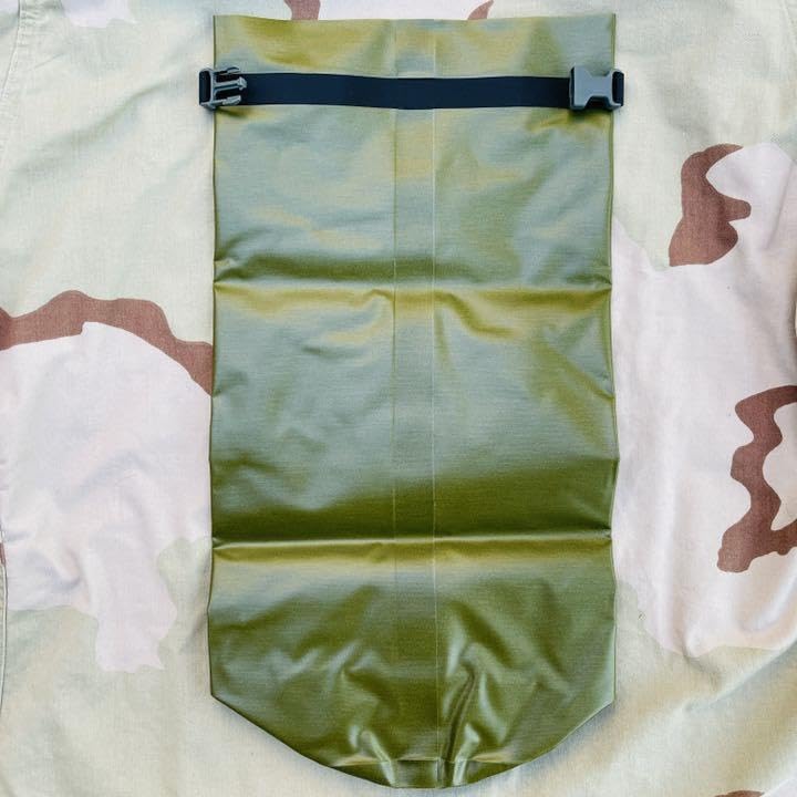 Amazon.co.jp: 米軍実物 USMC SEAL LINE MACS Sack ドライバッグ