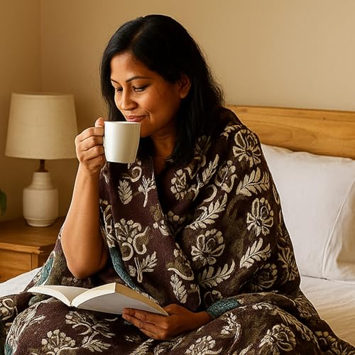 Image of LITO LINEN AND TOWEL 310 GSM Solapur Chaddar Single Size Cotton Reversible Blanket for All Season 60 inch x 90 inch (Blue, 60 inchx90 inch) | 310 GSM, Cotton, Reversible, All Season