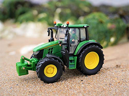 Tractor John Deere 6120M de Britains con dirección funcional y enganche trasero 4