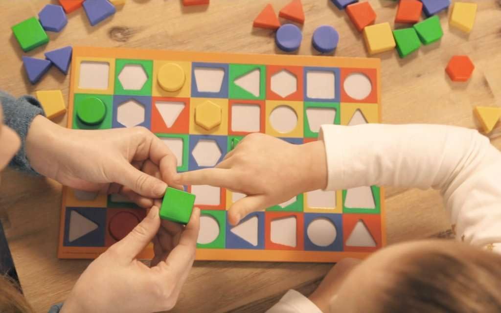 Ravensburger Colorama 24921 - Assignment Game for The Little Ones - Game for Children from 3 to 6 Years - Playing New Learning for 1-6 Players