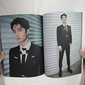Amazon.co.jp: Opera Troupe 王一博 YIBO ワンイーボー 写真集