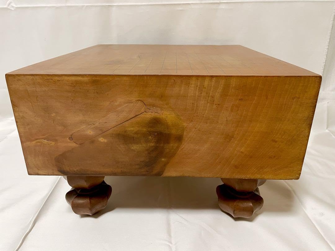 【美品】本榧　ほんかや　囲碁盤　囲碁　5.5寸　ヘソ　脚付　最高級　厚い 本榧 ほんかや 囲碁盤 囲碁 5.5寸 ヘソ 脚付 最高級 厚め - メルカリ