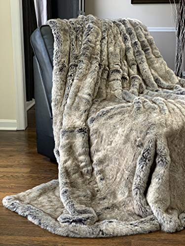 Eikei Luxury Faux Fur Throw Blanket Super Soft Oversized Thick Warm Afghan Reversible to Plush Velvet in Tan Grey Wolf, Cream Mink or Blush Chinchilla, Machine Washable (Timberwolf, X-Long)