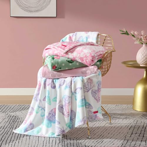 Image of Betsey Johnson - Blanket, Buttery-Soft Throw Blanket for Couch or Bed, Boldly Plush & Oversized Bedding (Retro Daisy Pink, 50 inch x 70 inch)