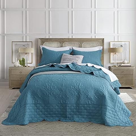 CHIXIN Oversized Bedspread Coverlet Set King Size - Lightweight Bedding Cover - Ultrasonic Quilting - 4 Piece Reversible Bedspread - Elegant Damask Paisley Pattern (King, Lagoon) Cover