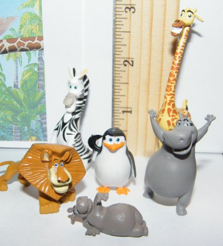 image for Madagascar Mini Toy Figure Playset with Alex, Marty, Gloria, Melman, S