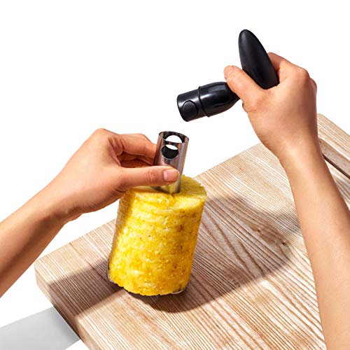 OXO Cortador e desfiador de abacaxi de aço inoxidável Good Grips, prata/preto