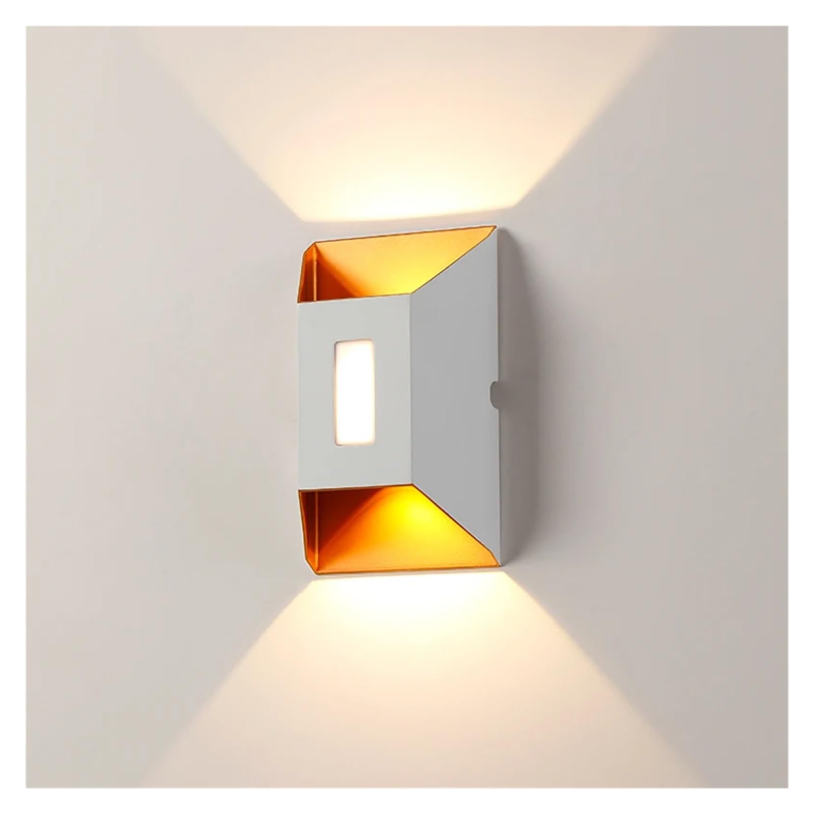 Applique murale LED étanche pour sécuriser escalier sombre - 8