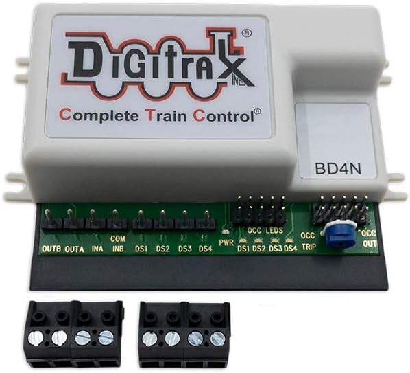 Digitrax BD4N 4-Block Occupancy Detector, White, Model Train Occupancy Detector, Wall Mount, No Battery Required