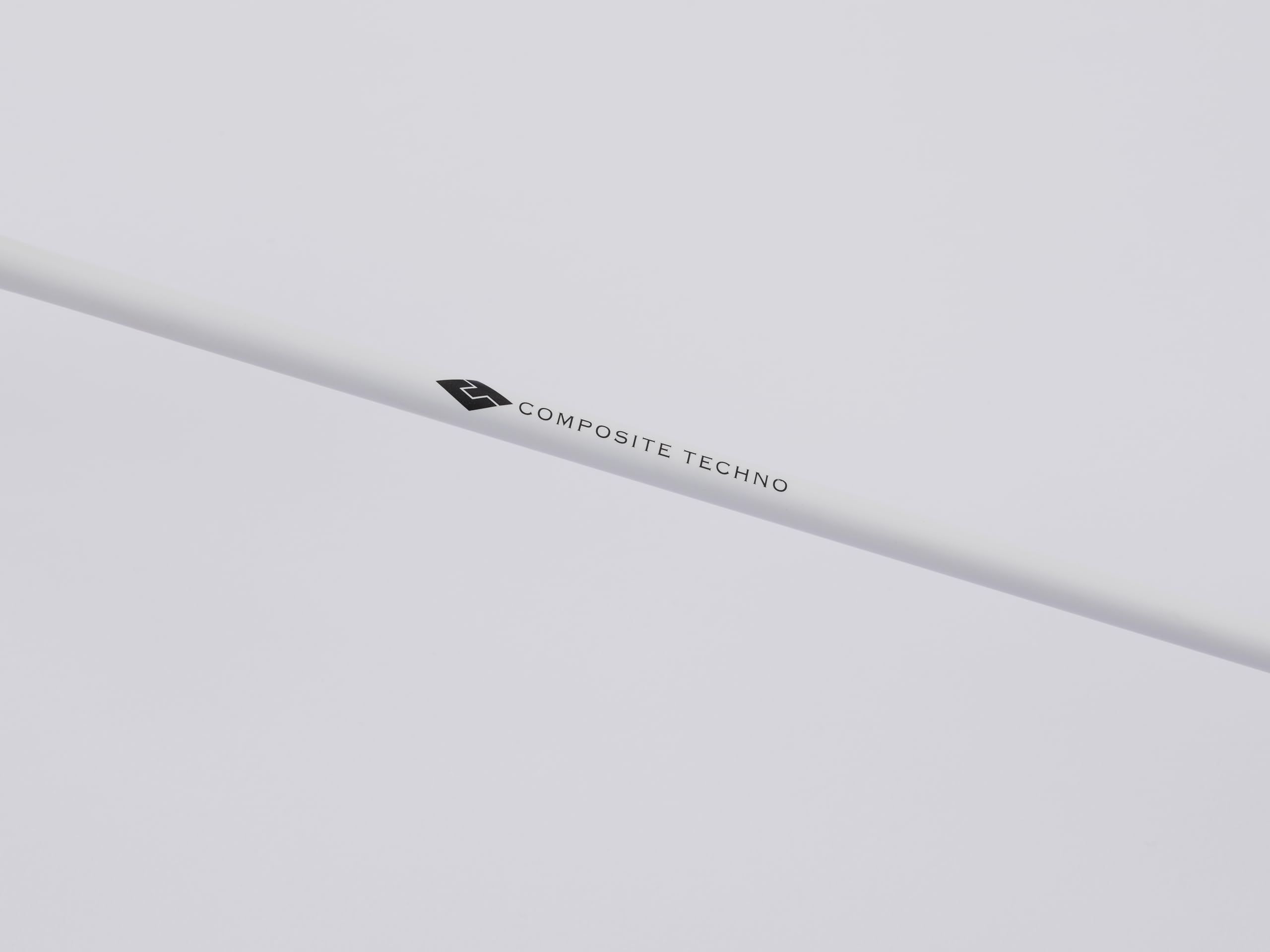 Amazon | バドミントンラケット C-WHITE LIGHT | コンポジットテクノ