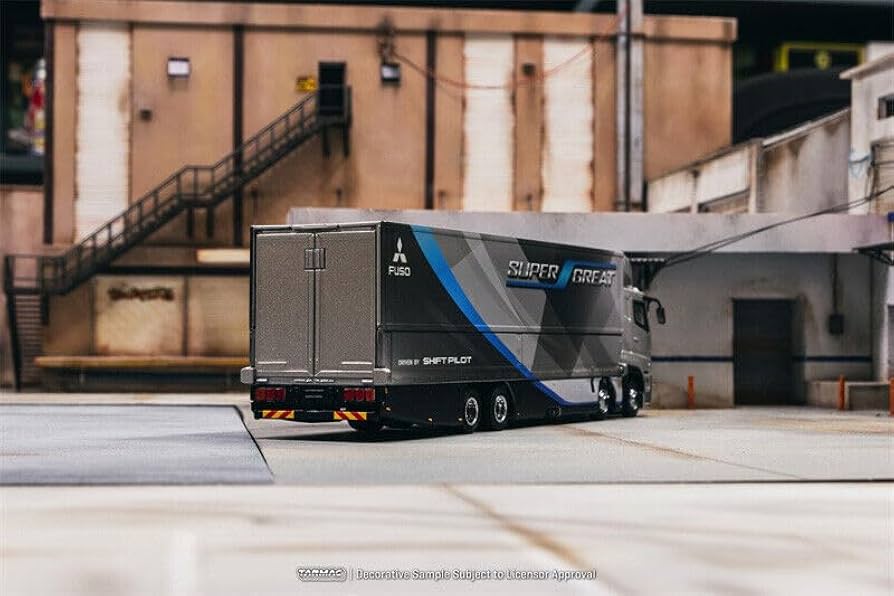 8/19まで TARMAC WORKS 三菱 Fuso Super Great 8/19まで TARMAC WORKS 三菱 Fuso Super Great Tarmac Works 1