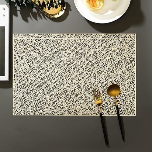 Sets de table dorés géométriques creux chic pour illuminer vos repas - 2
