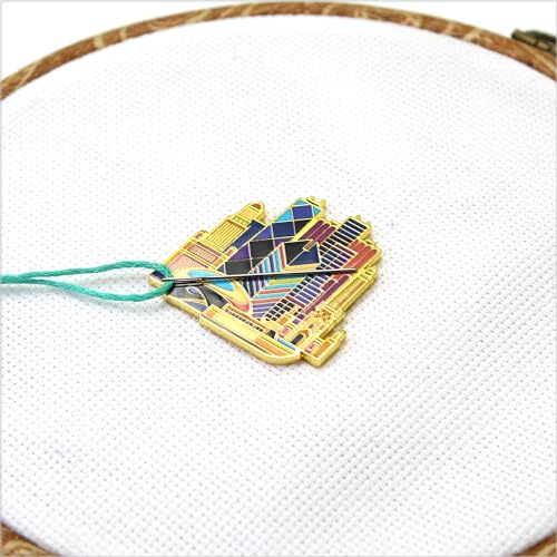 Image of Awesome Pattern Studio Needle Minder Set - Chicago Magnetic Needle Minder + 2 Needle Threaders. Enamel Pin for Cross Stitch, Embroidery and Craft