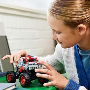 Amazon.co.jp - レゴ® テクニック Monster Jam™ ThunderROARus™ Pull-Back 42200