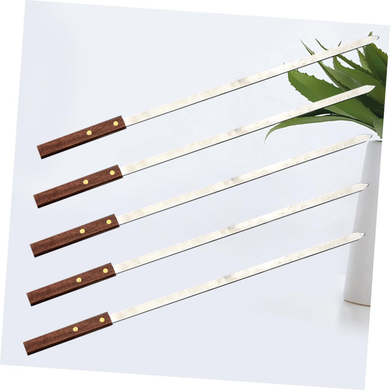 Hemobllo 5pezzi Spiedini per Barbecue in Acciaio Inox Riutilizzabili Manico in Legno Forchetta per Bbq Spiedini Lunghi e Piatti per Carne Marrone