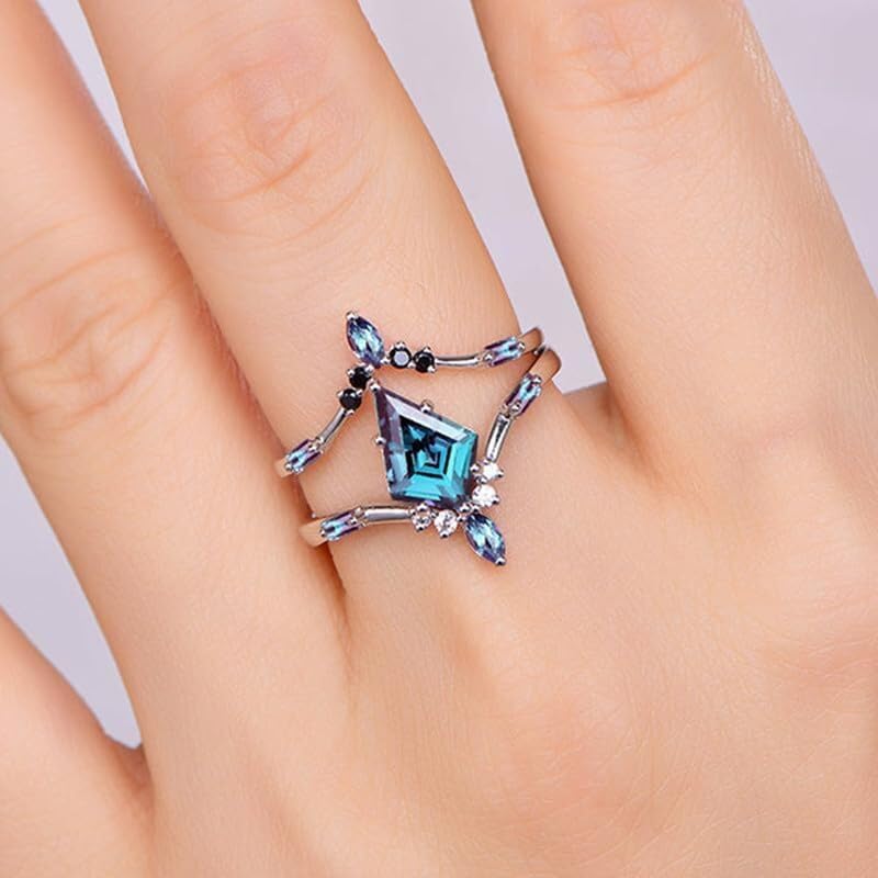 Alexandrite Ring Sets - Sterling Silver & Gold Kite Cut Alexandrite Rings with Moissanite - Engagement Ring Set - Free Engraving3