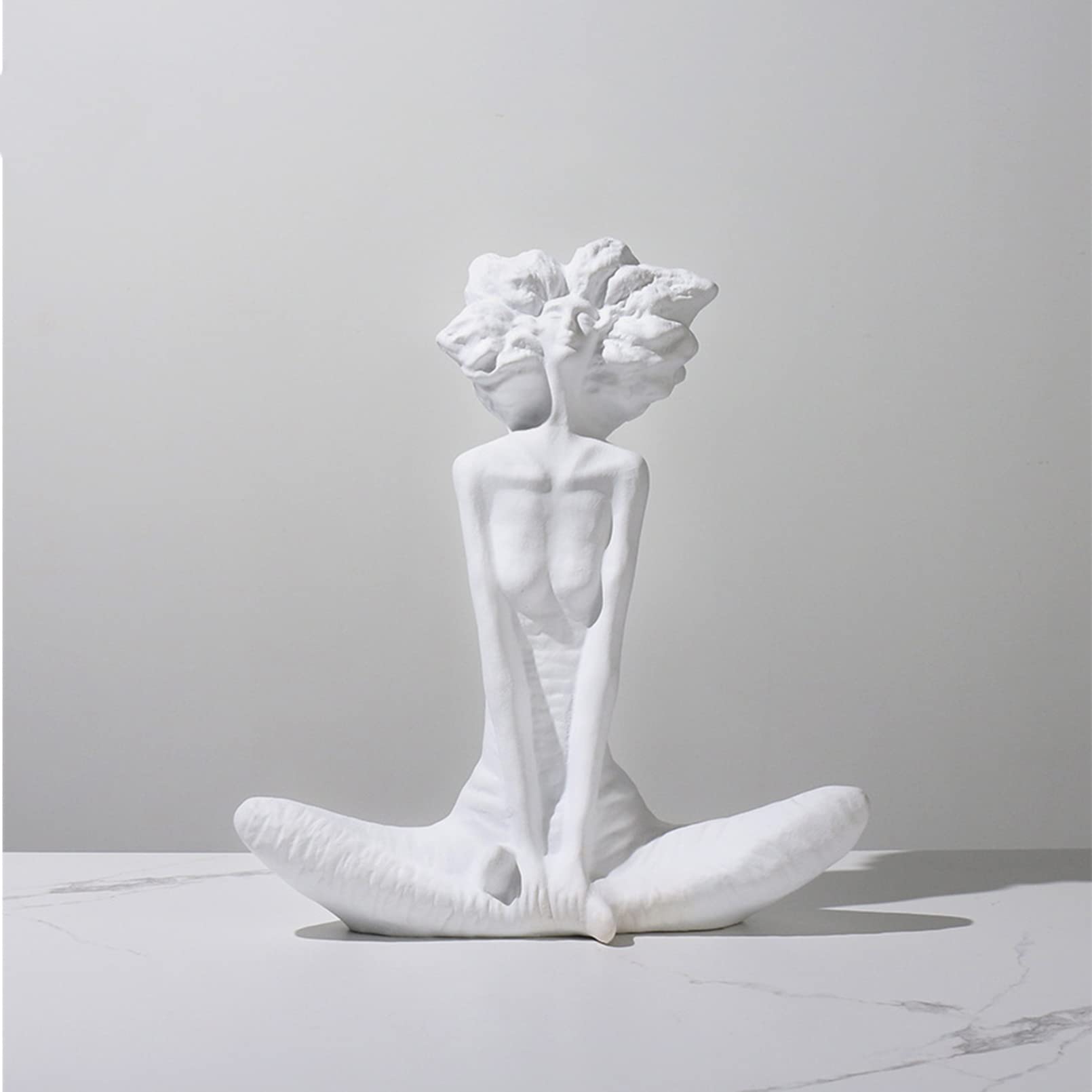 Amazon.co.jp: LGYKUMEG 彫刻の置物現代の女の子白い像女性の装飾樹脂