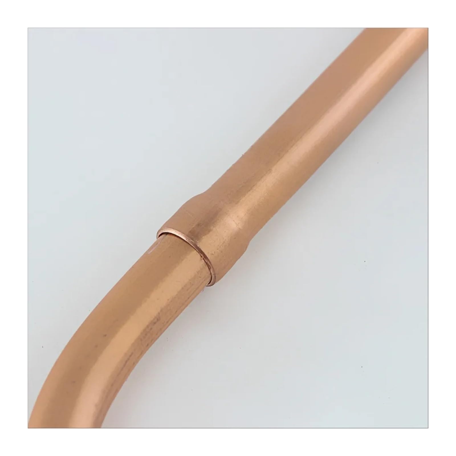 Zestaw narzędzi do hydraulicznego zaciskania i rozszerzania rur miedzianych o zakresie od 1/2" do 11/8" (zestaw 7 głowic) nadaje się do zastosowań motoryzacyjnych, budowlan