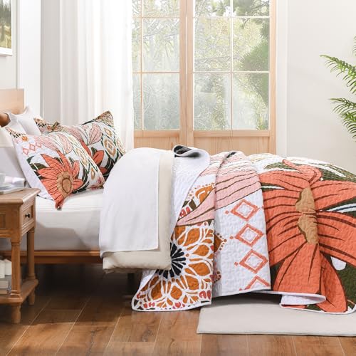 Image of Andency Floral Boho Quilt Super King Plus Size Bedding Set Pink, 3 Pieces Farmhouse Flower Botanical Summer Bedspreads with 2 Shams, Soft Reversible Polyester Coverlet Set for All Season, 128 inchx120 inch