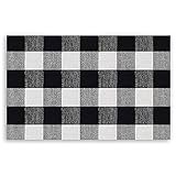 Alta calidad: nuestra alfombra a cuadros en blanco y negro está hecha de materiales de doble color de alta calidad y duraderos para una larga vida útil.