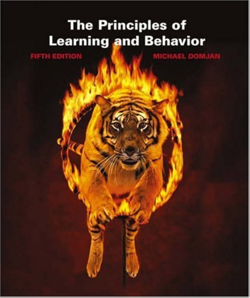 Amazon.com: The Principles of Learning and Behavior: 9780534561567