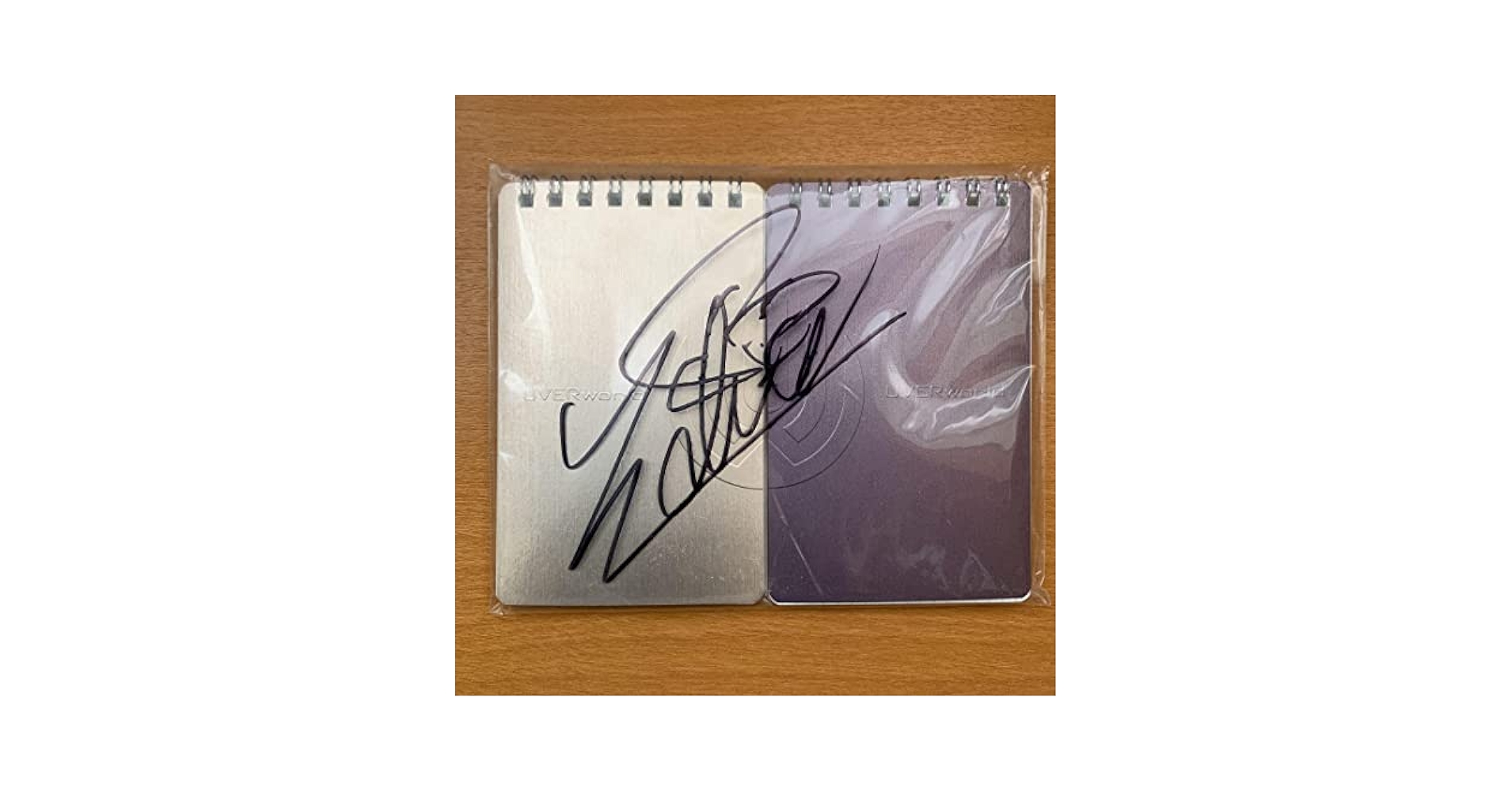 Amazon.co.jp: UVERworld 信人 サイン入りメモ帳 : 文房具