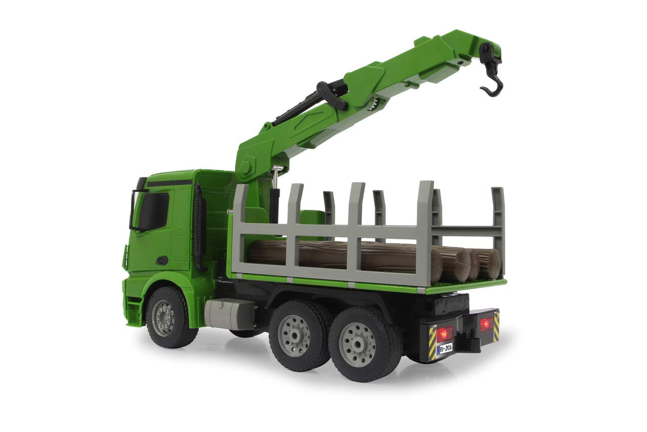 JAMARA 404935 - Camion Trasporto Tronchi di Legno Mercedes-Benz Arocs 1:20 2,4GHz - Multigiocatore, Tronchi Inclusi, Luci, Suoni, Gru e morsa telecomandate