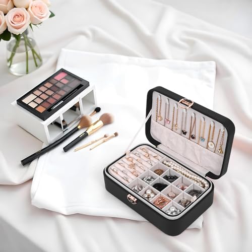 Image of BucketList Large PU Leather Jewellery Organizer Box with Necklace Hooks | Multi-Layer Jewelry Storage Case with Removable Tray & Secure Lock (PU Leather with Removable Tray (Black))