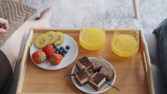 Tavolino Portatile Vassoio Colazione A Letto In Bambù Con
