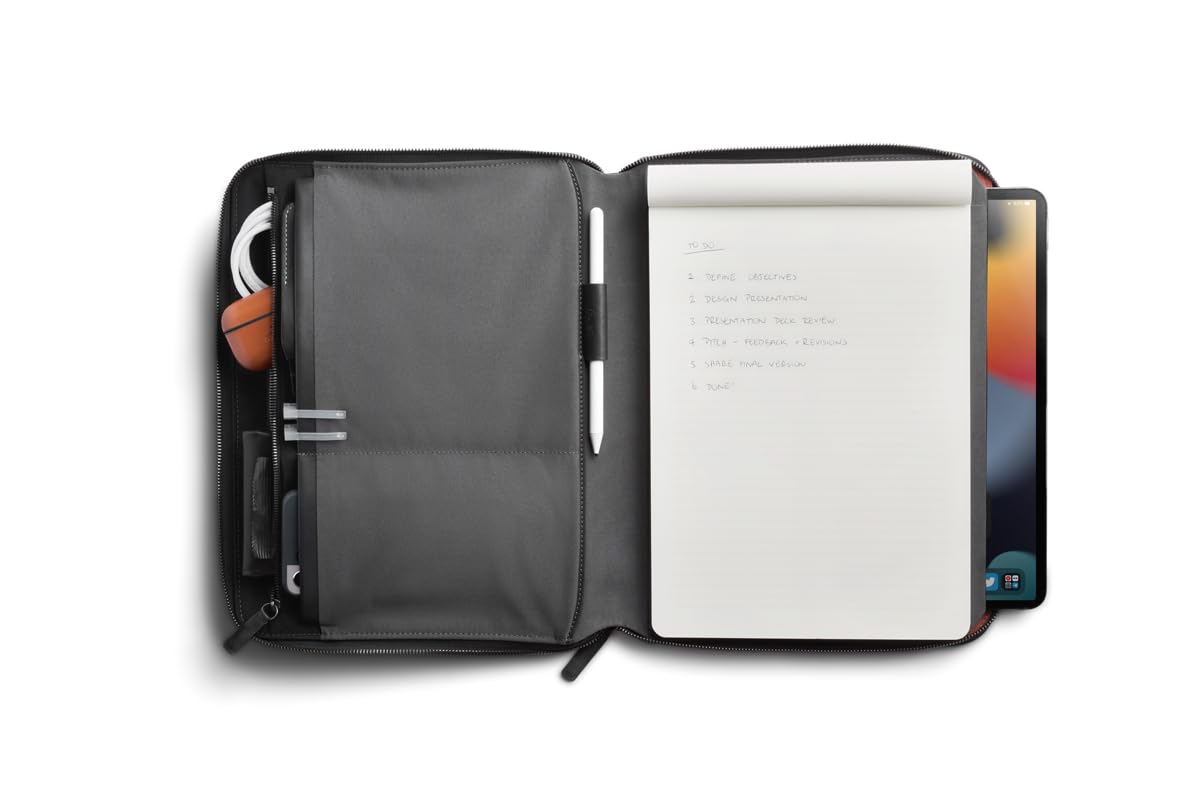 Bellroy Tokyo Folio, Porta iPad da 12,9 pollici e documenti - Raven | Porta iPad da 12.9 pollici e documenti che funge da folio da lavoro e copertina per taccuino