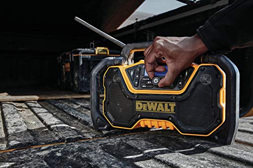 DEWALT DCR028B Jobsite Radio - Image 5